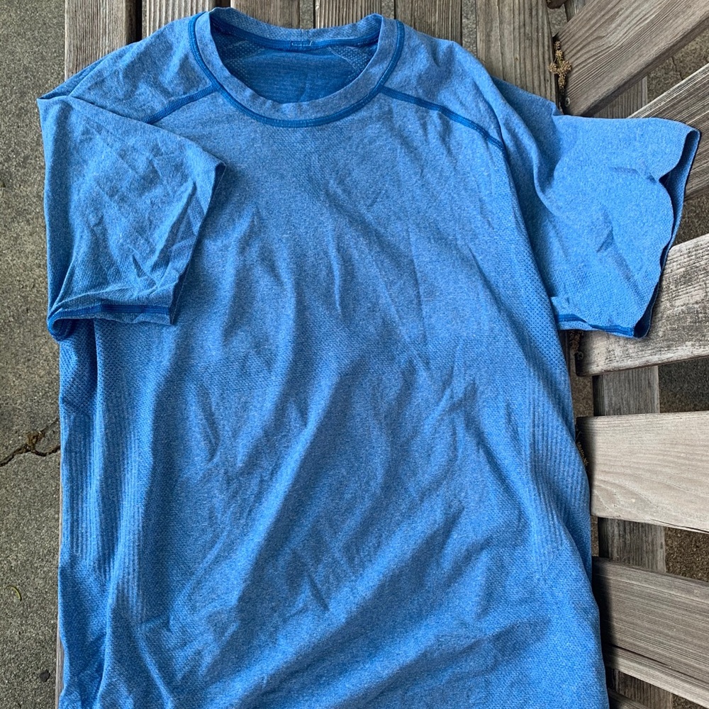 Lululemon Workout Shirt